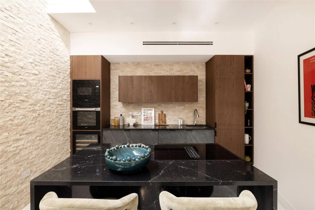 2 bedroom terraced house for rent