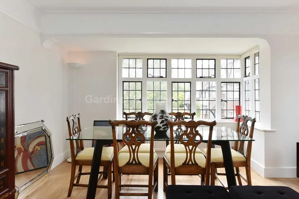 3 bedroom apartment for rent