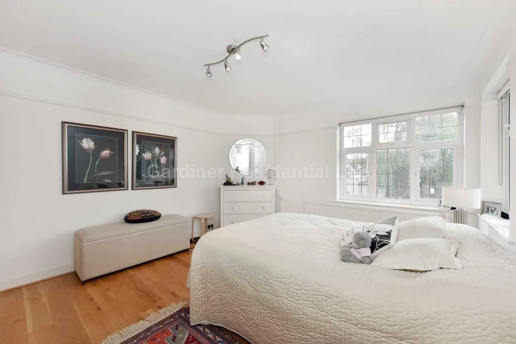 3 bedroom apartment for rent