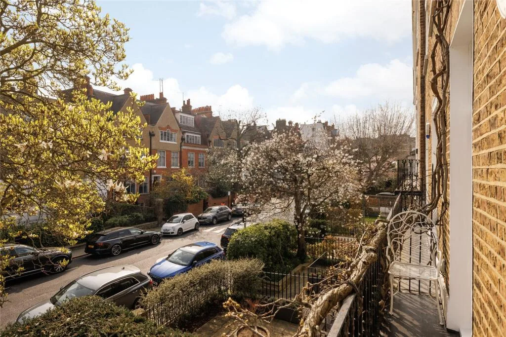 4 bedroom terraced house for rent