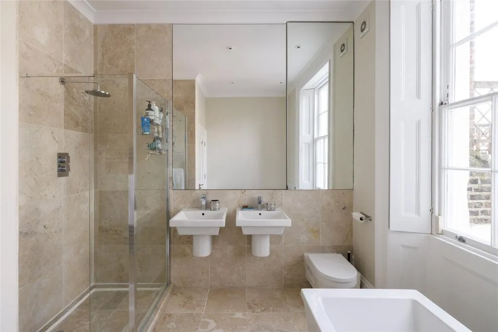 4 bedroom terraced house for rent