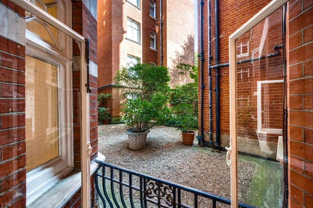 4 bedroom apartment for rent