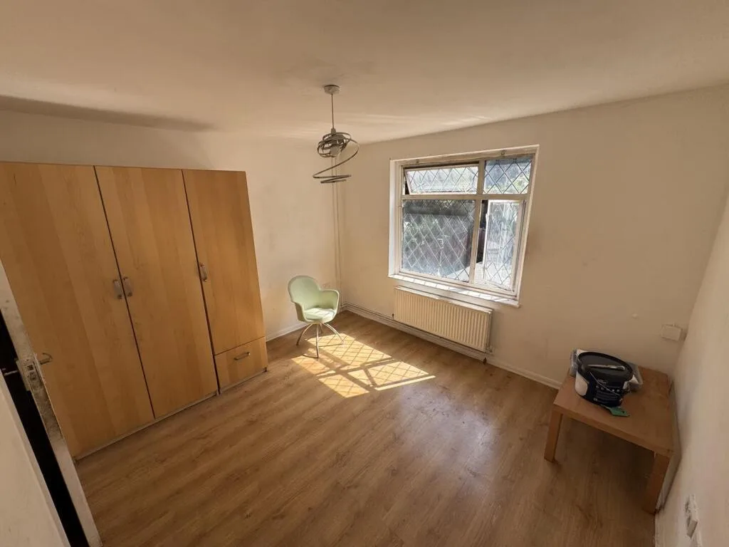 1 bedroom house for rent