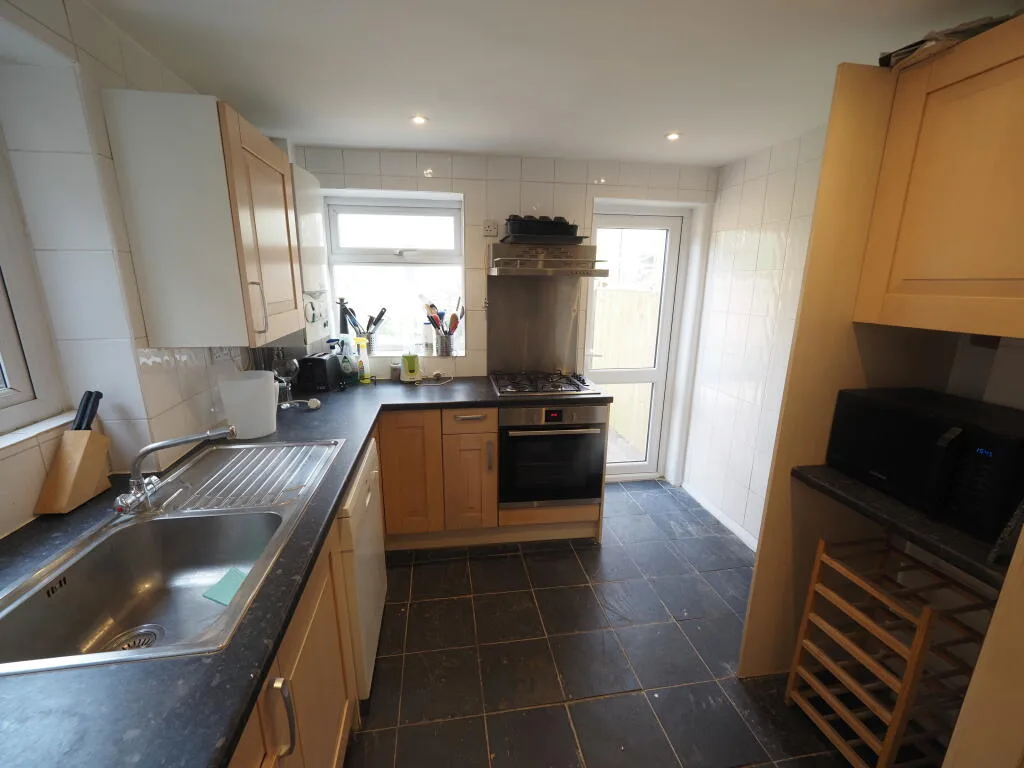 5 bedroom house for rent