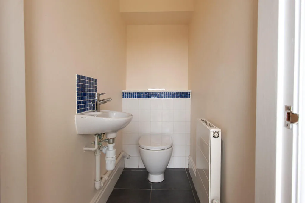3 bedroom semi-detached house for rent