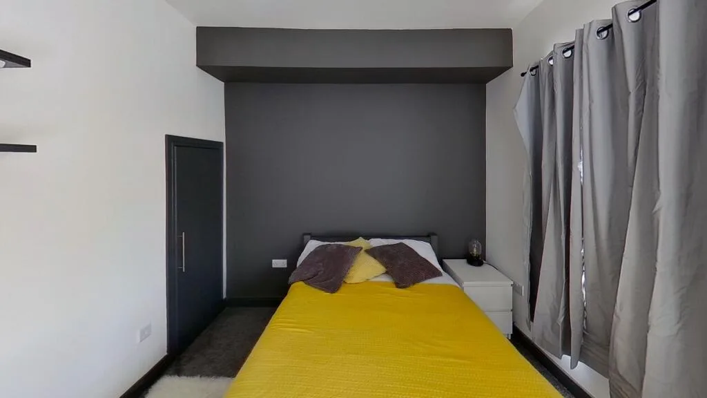 5 bedroom terraced house for rent