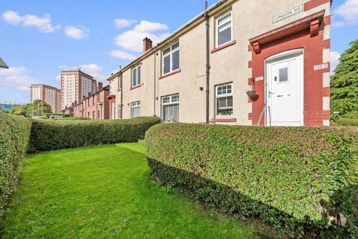2 bedroom flat for rent