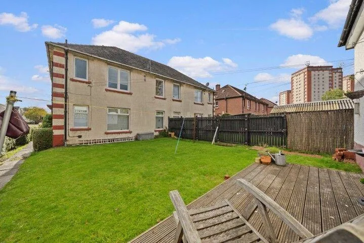 2 bedroom flat for rent