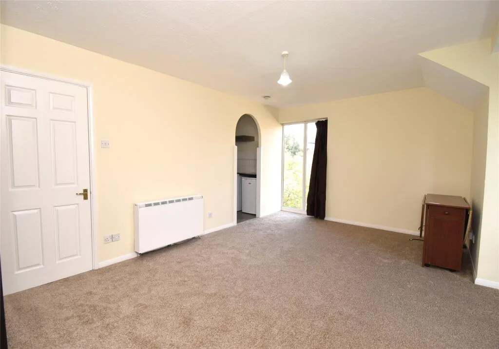 Studio apartment for rent