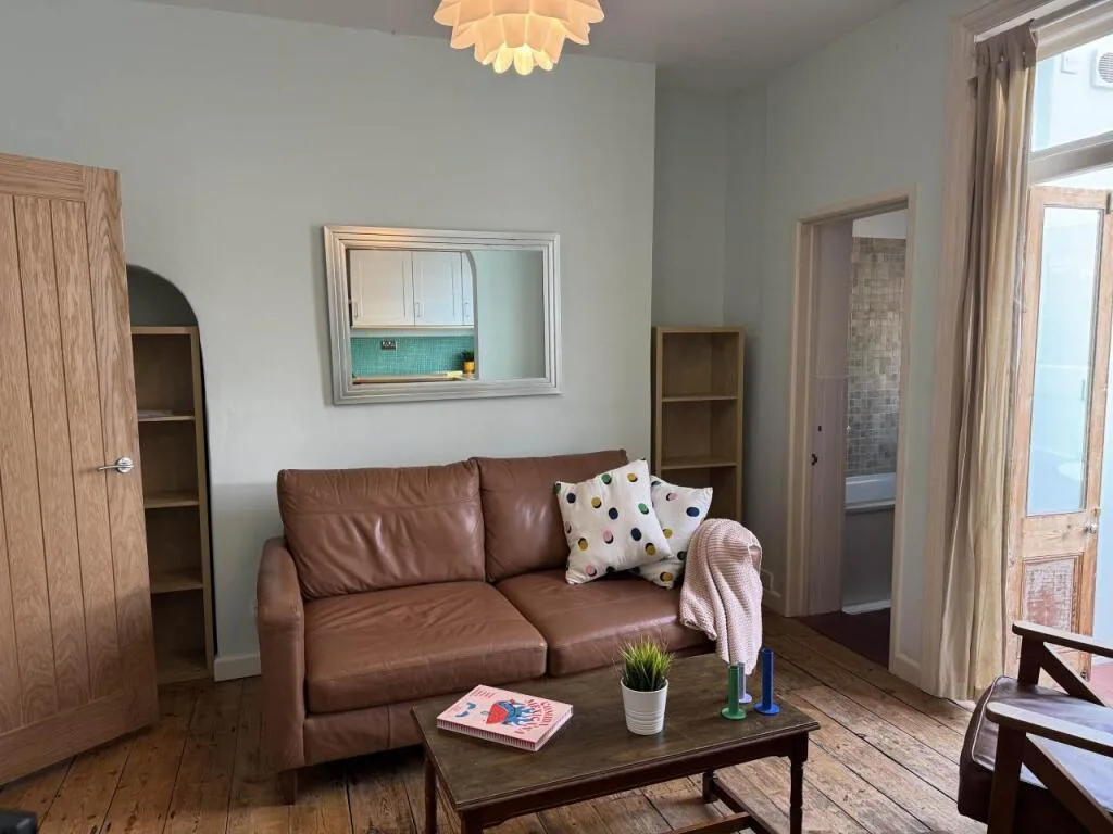 4 bedroom house for rent
