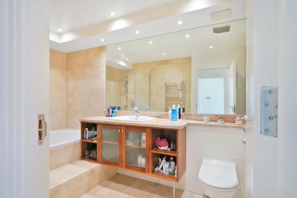 3 bedroom flat for rent