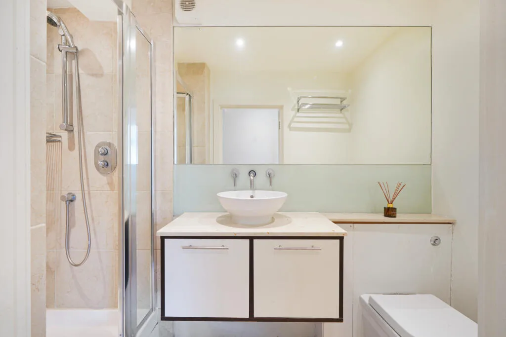 3 bedroom flat for rent