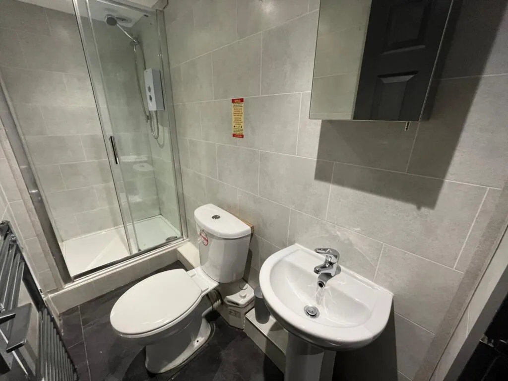 4 bedroom terraced house for rent