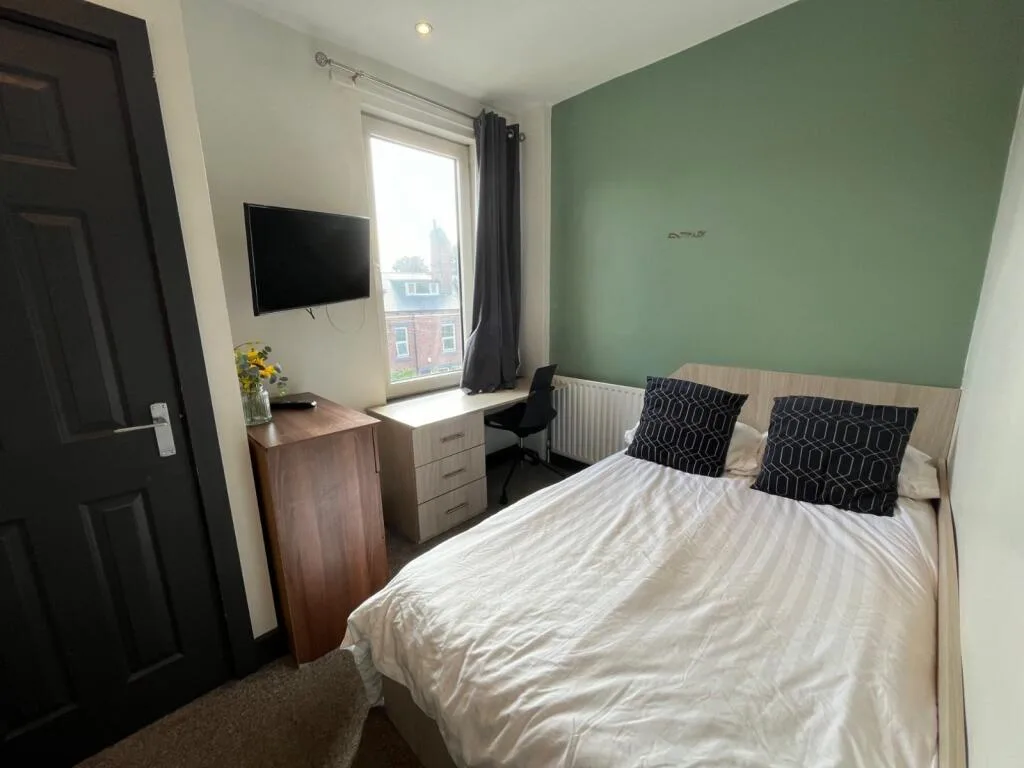 4 bedroom terraced house for rent