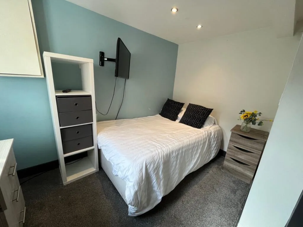 4 bedroom terraced house for rent