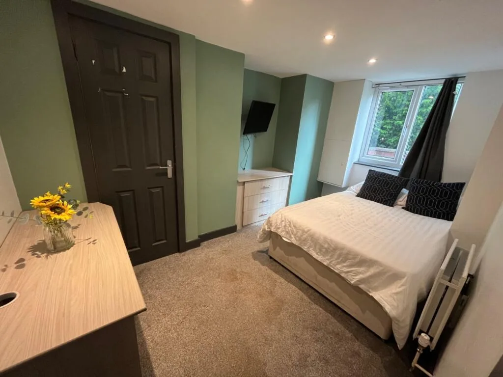 4 bedroom terraced house for rent