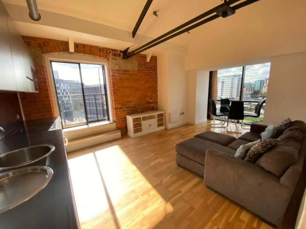 2 bedroom flat for rent