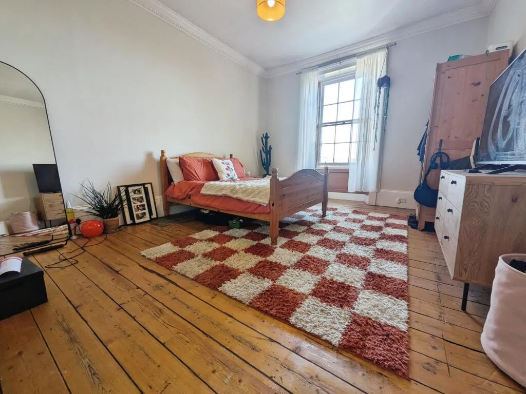 3 bedroom flat for rent