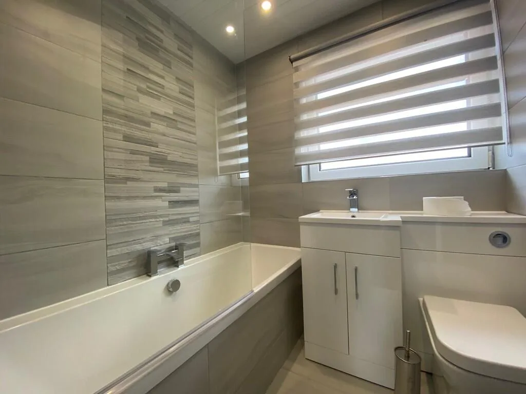 2 bedroom semi-detached house for rent