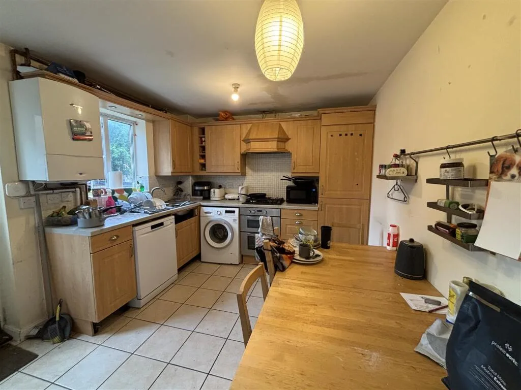4 bedroom house for rent