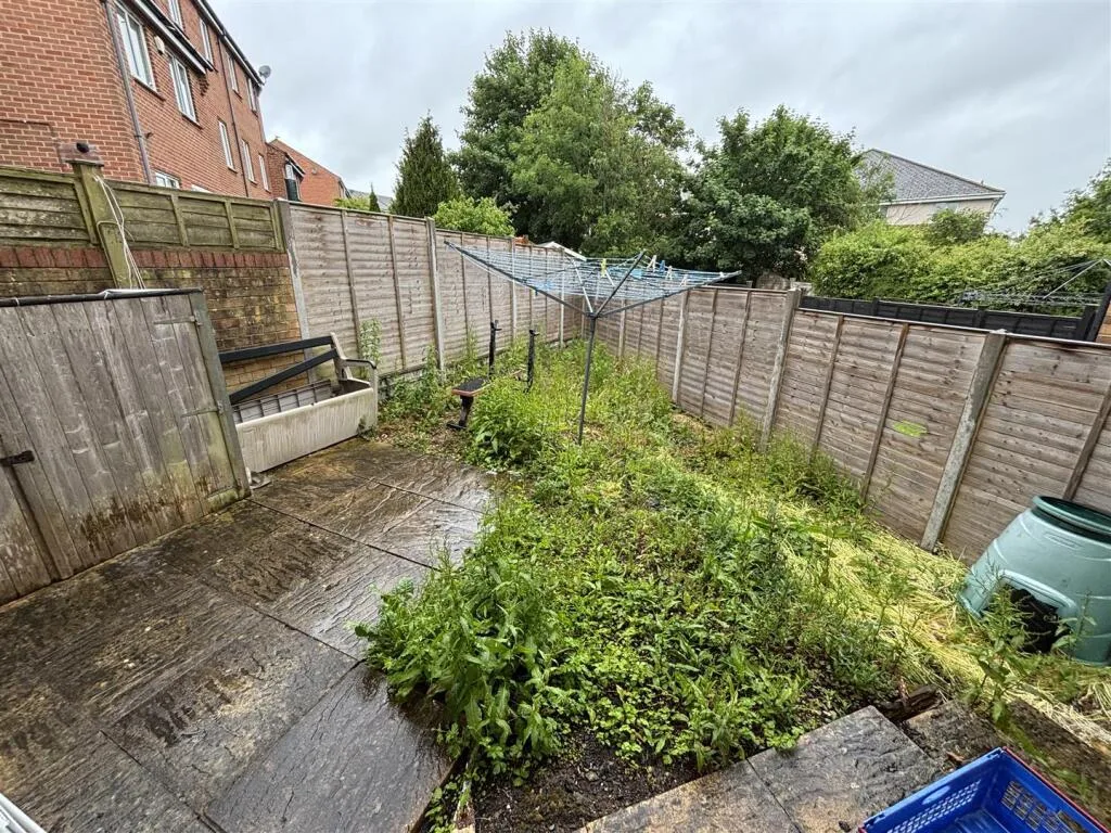 4 bedroom house for rent