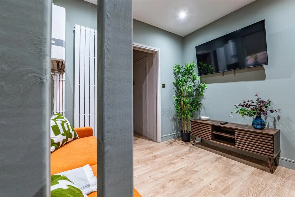 Studio flat for rent
