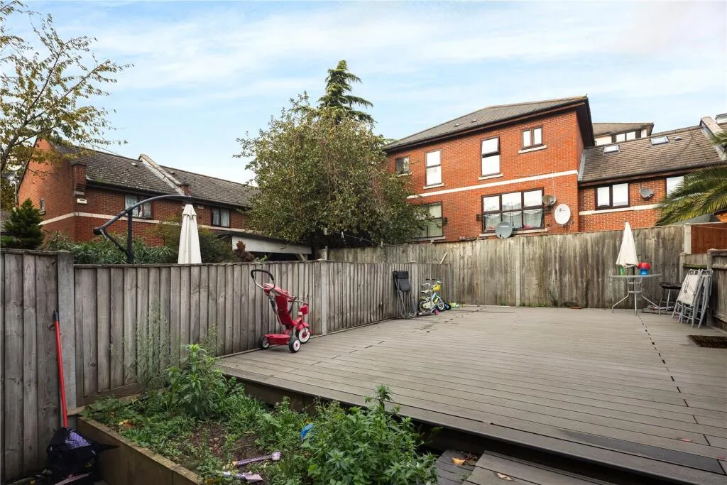3 bedroom terraced house for rent