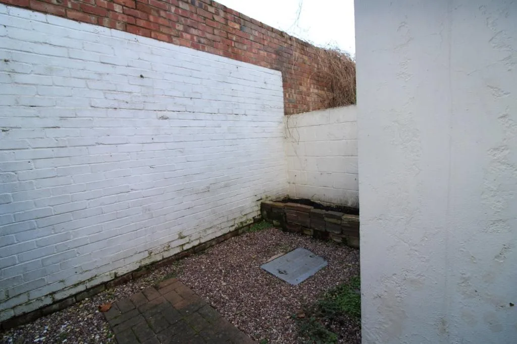 2 bedroom terraced house for rent