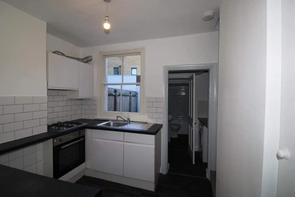 2 bedroom terraced house for rent