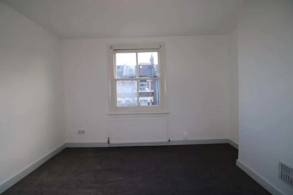 2 bedroom terraced house for rent