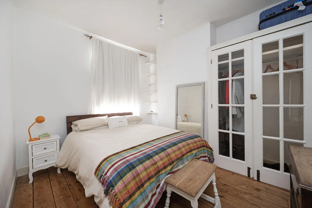 1 bedroom maisonette for rent