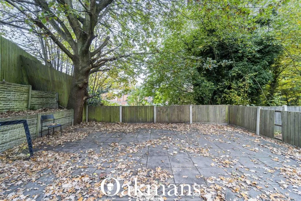 9 bedroom house for rent