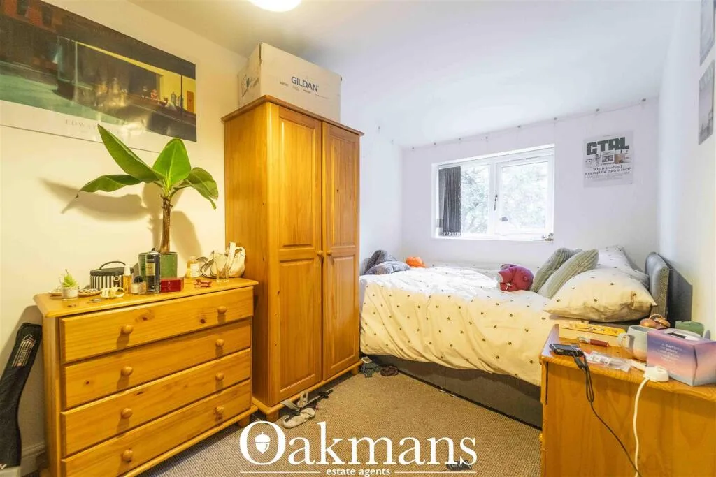 9 bedroom house for rent