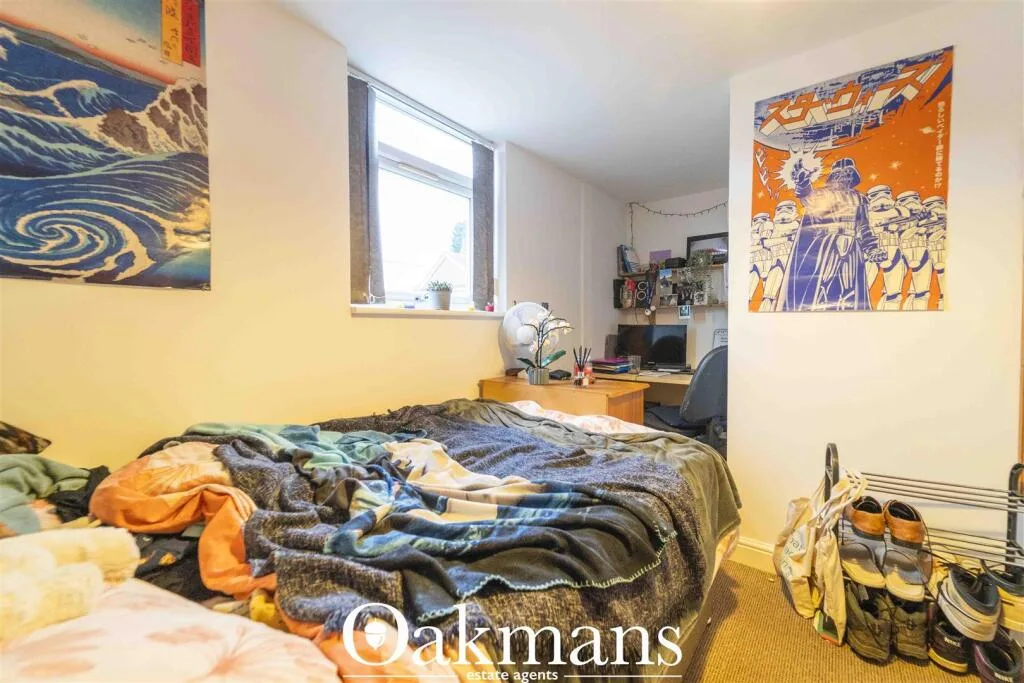9 bedroom house for rent