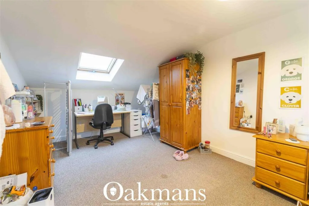 9 bedroom house for rent