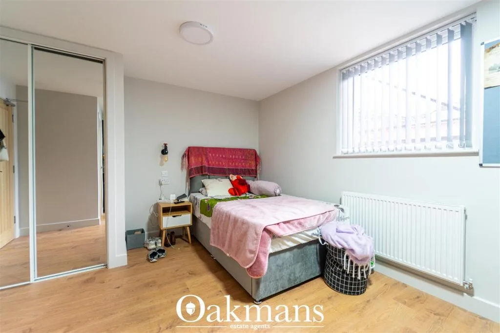 5 bedroom house for rent