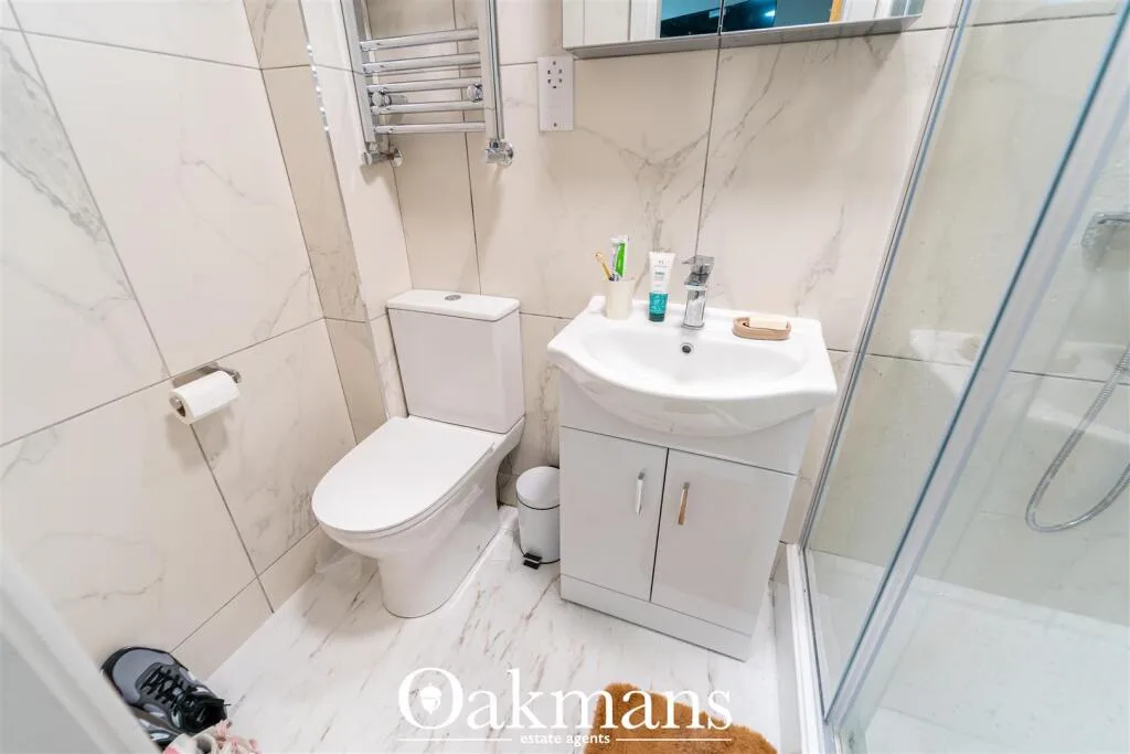 5 bedroom house for rent