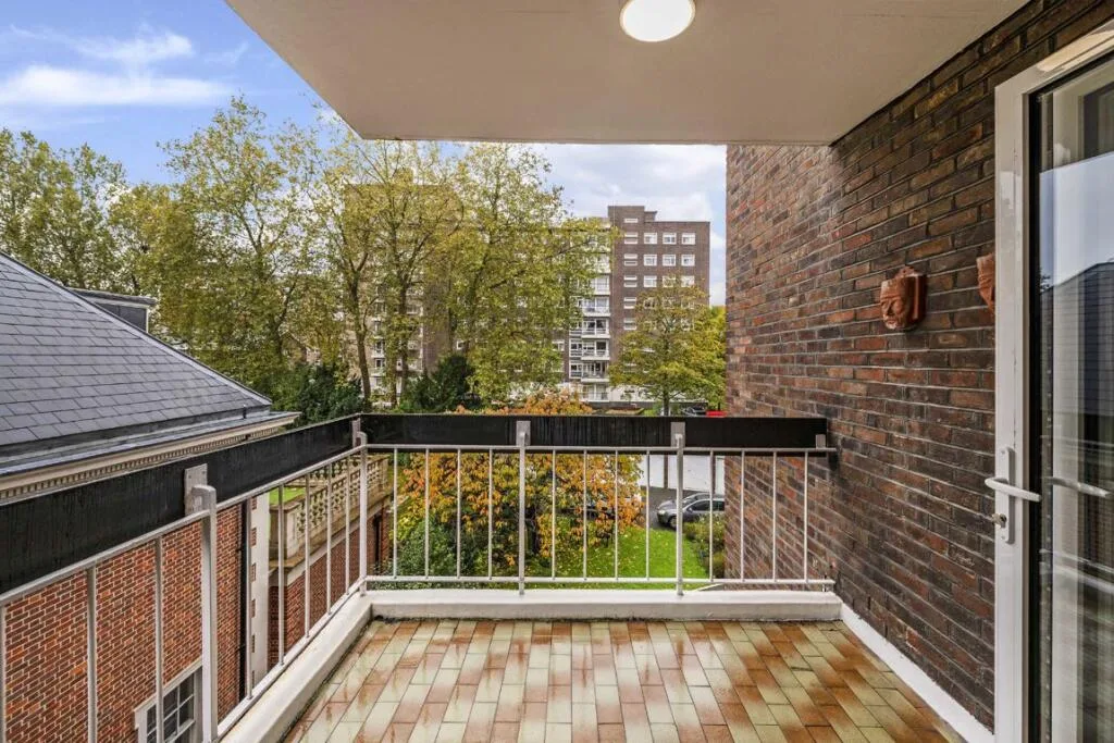 3 bedroom flat for rent