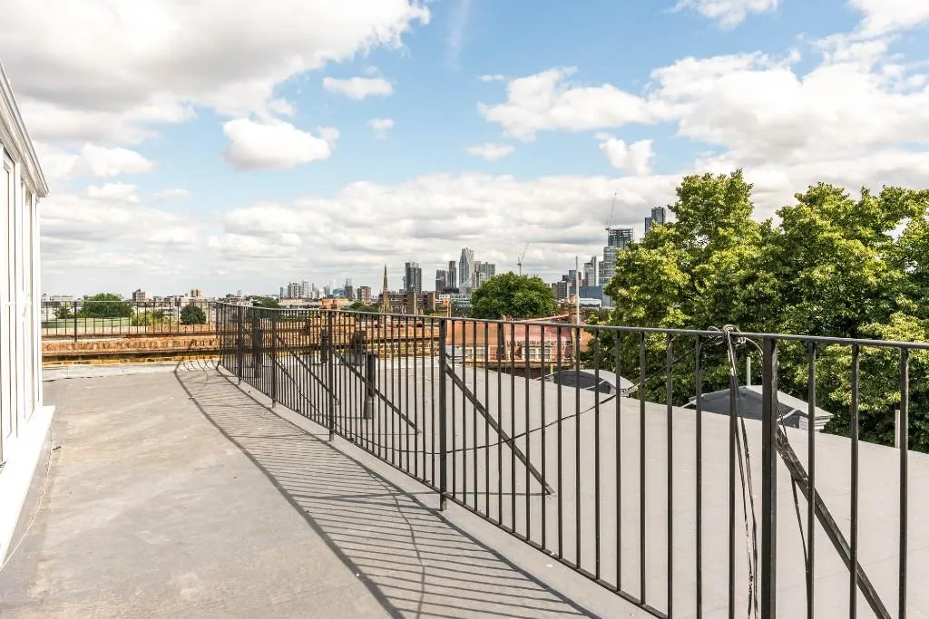 3 bedroom penthouse for rent