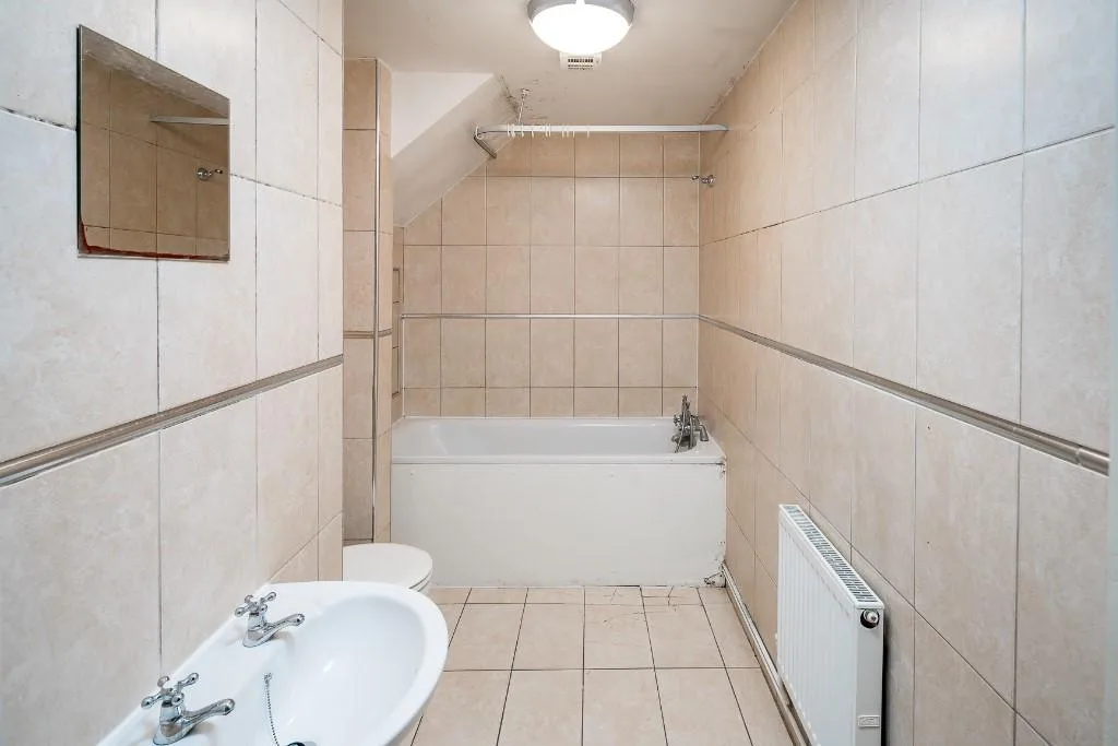 3 bedroom apartment for rent