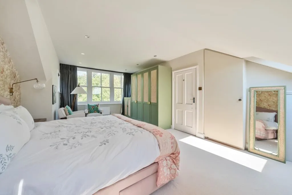 5 bedroom house for rent