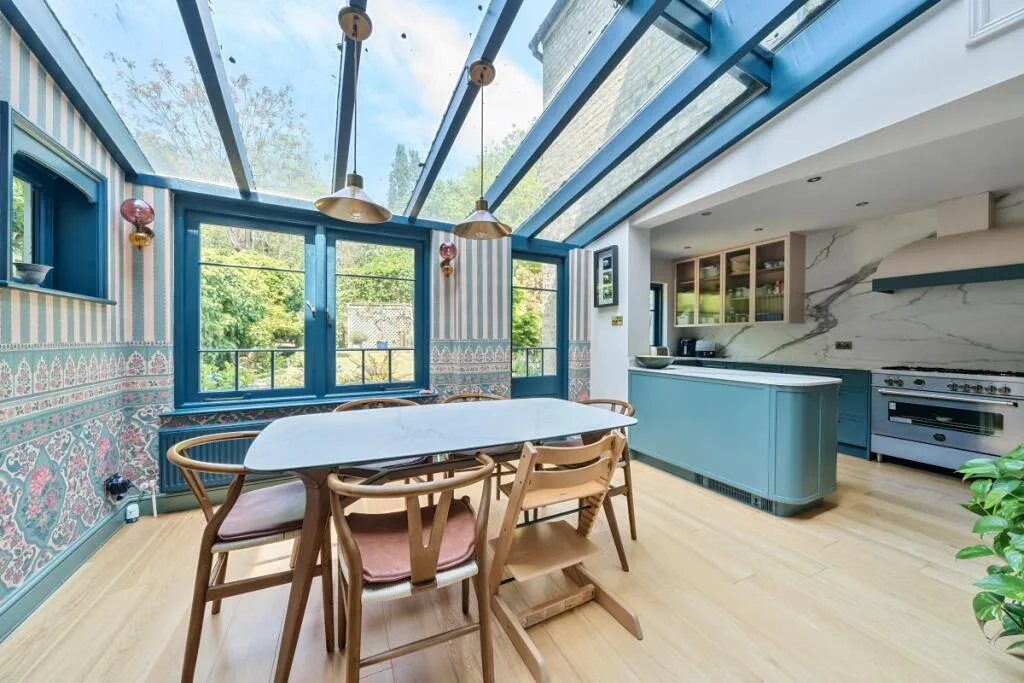 5 bedroom house for rent