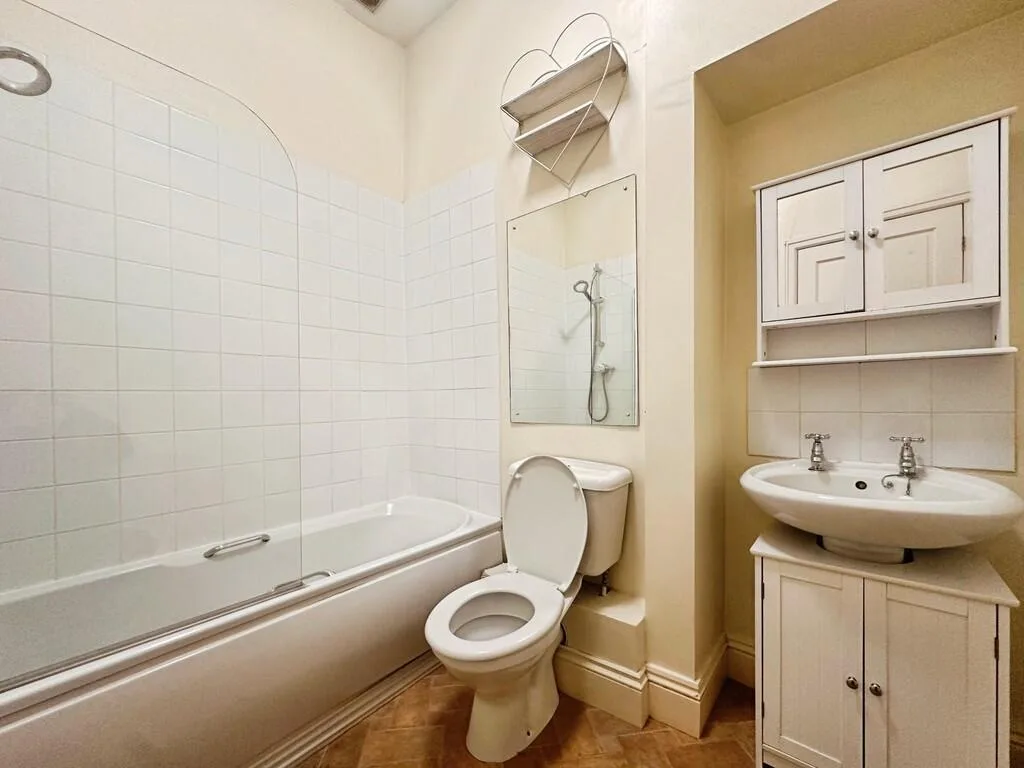2 bedroom terraced house for rent