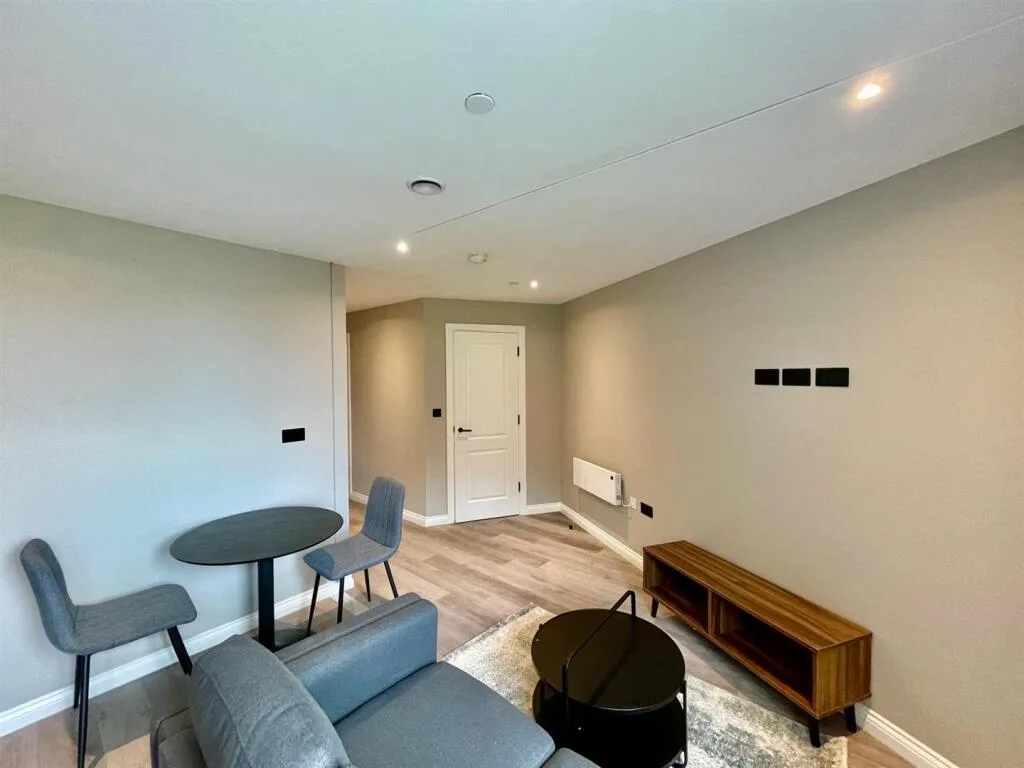 1 bedroom apartment for rent