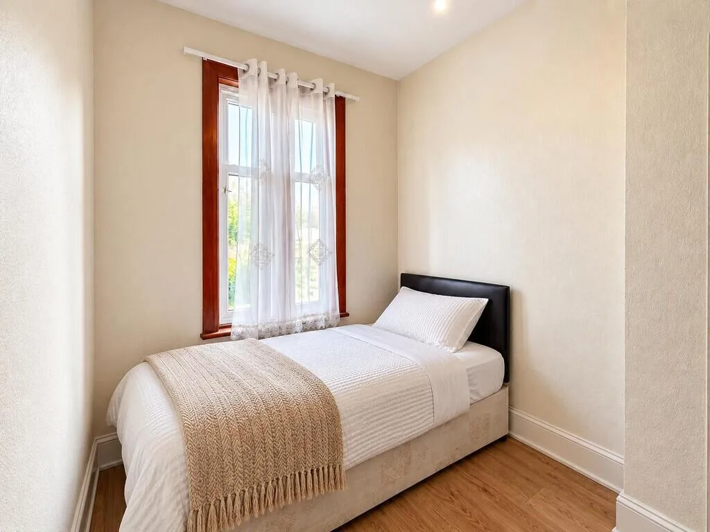 2 bedroom maisonette for rent