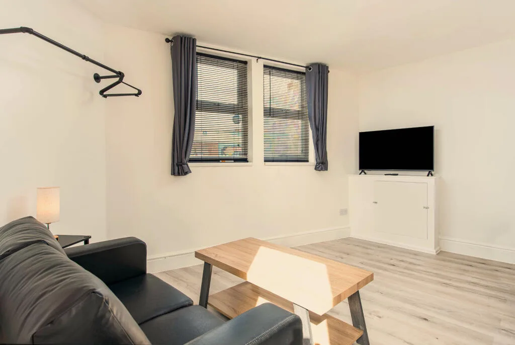 1 bedroom ground floor flat for rent