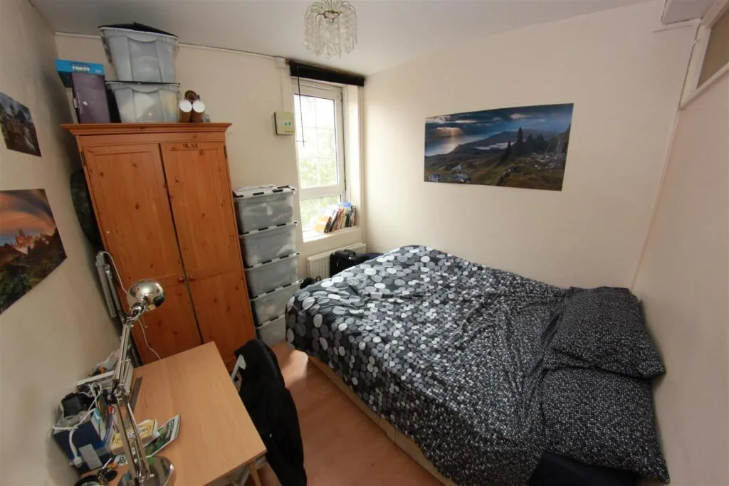 4 bedroom flat for rent