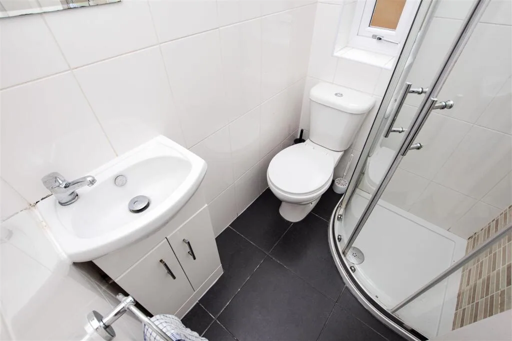 7 bedroom property for rent