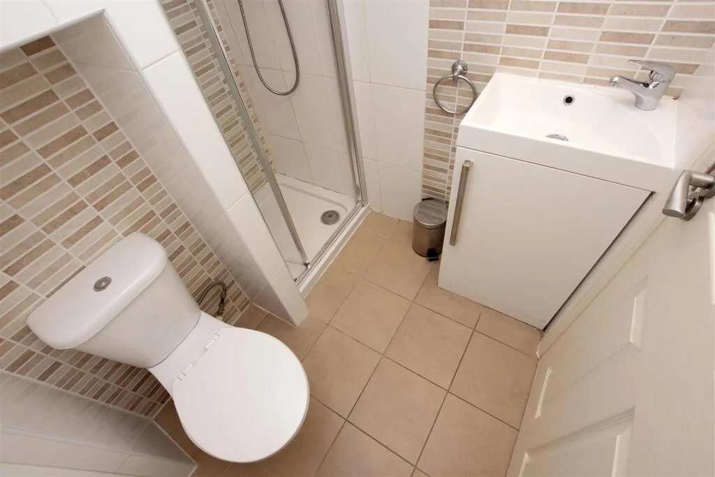 7 bedroom property for rent