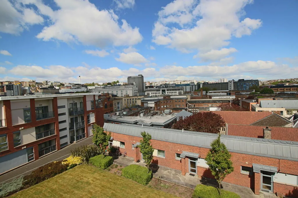 2 bedroom penthouse for rent